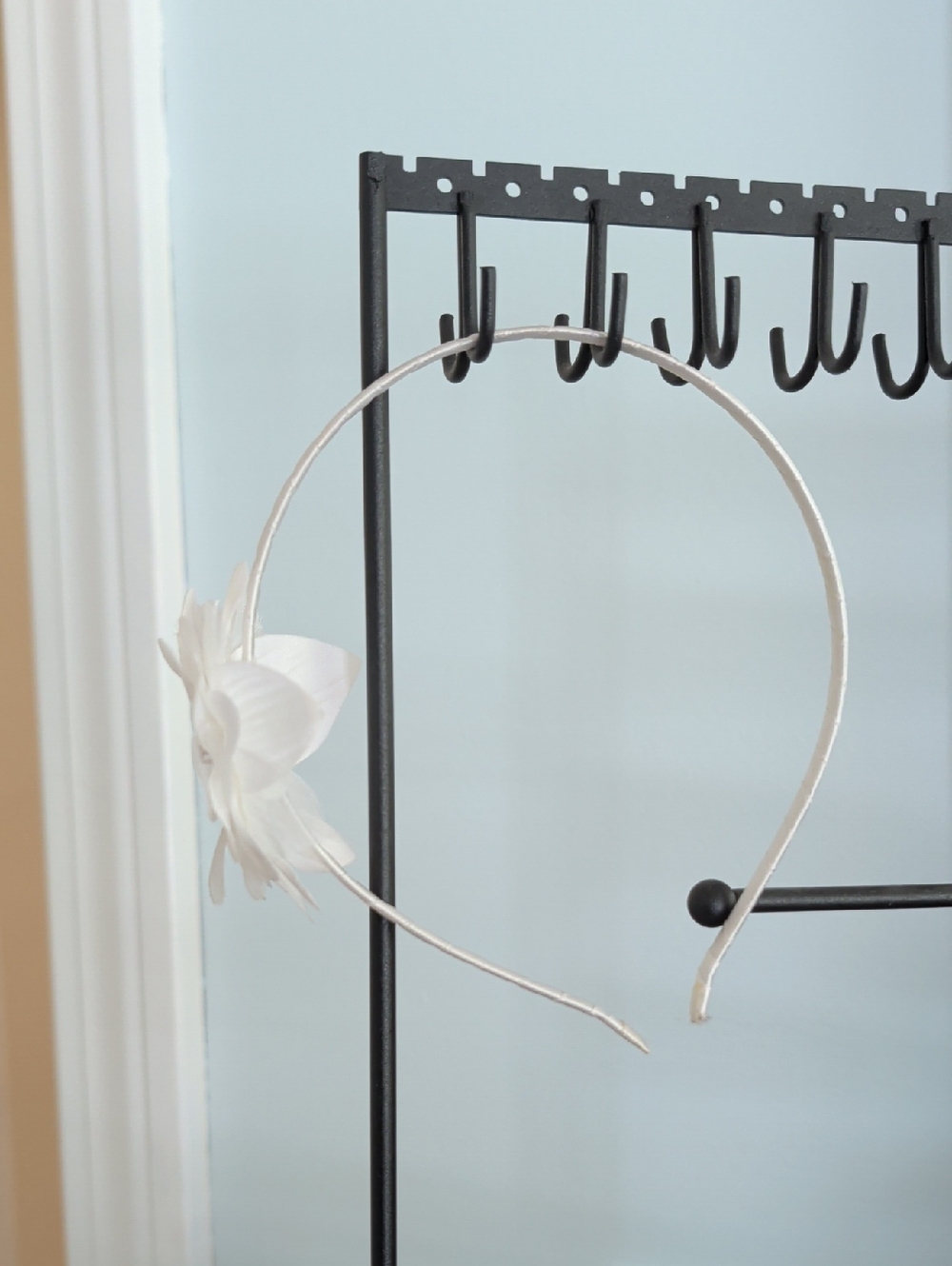 Delicate White Floral Headband